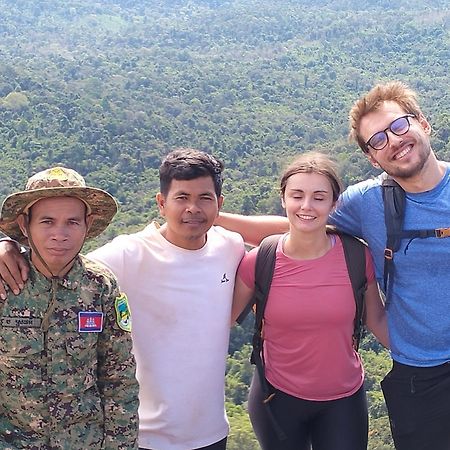 Ratanakiri Farmhouse & Trekking Banlung Exterior photo
