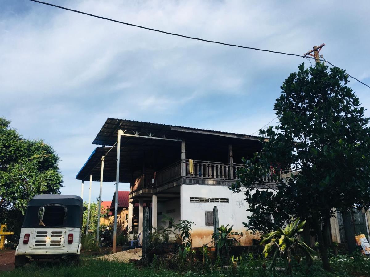 Ratanakiri Farmhouse & Trekking Banlung Exterior photo