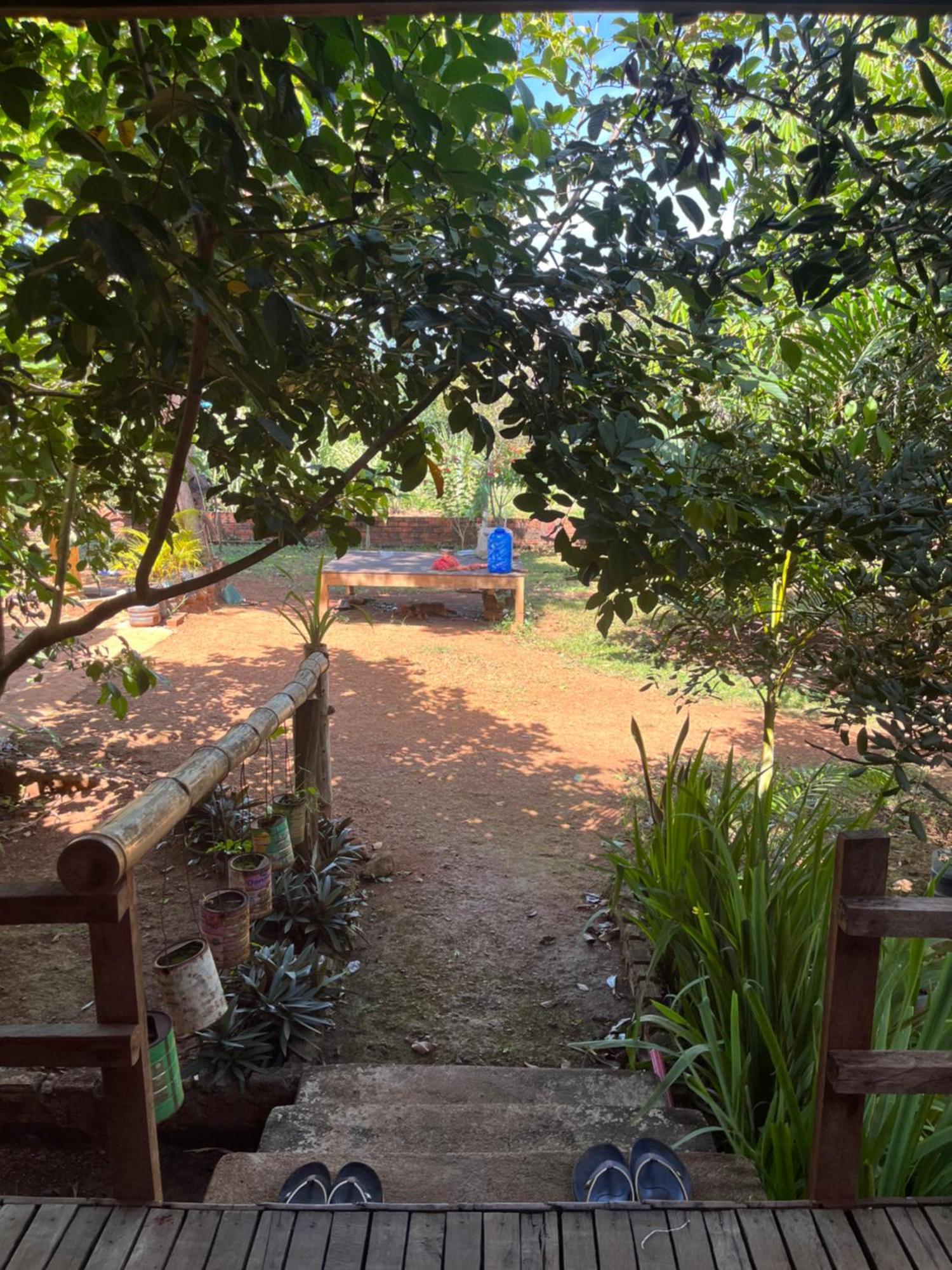 Ratanakiri Farmhouse & Trekking Banlung Exterior photo